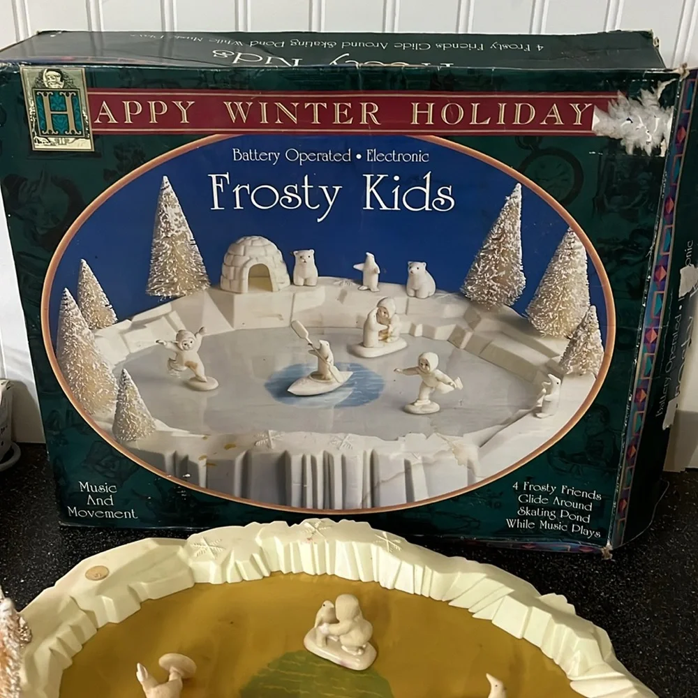 Frosty kids happy winter holiday Winter Ice Rink Home Decor Missing pieces